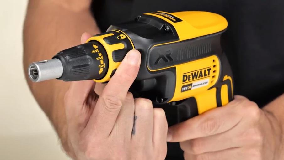 taladro atornillador dewalt para pladuristas